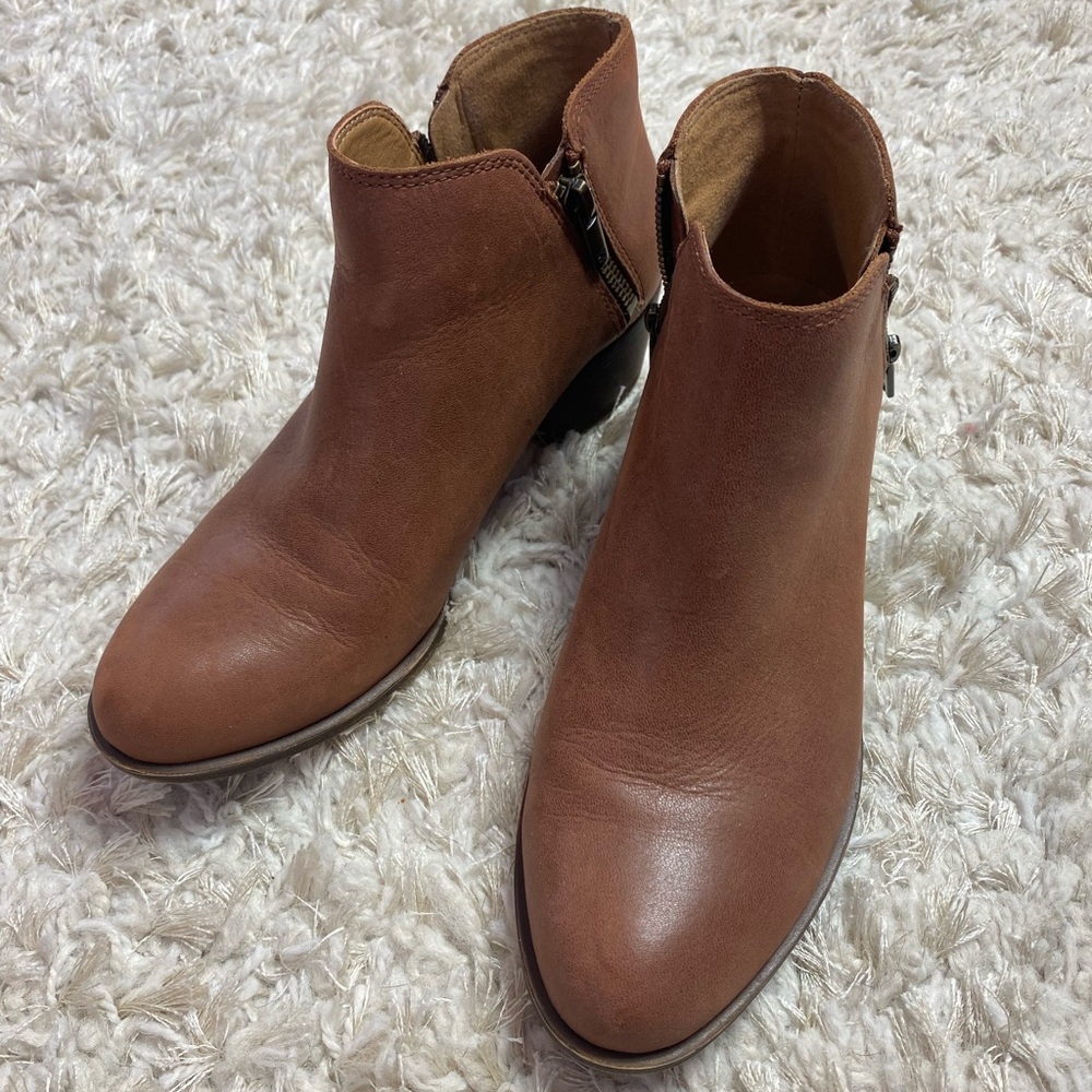 Lucky brand LK- Basel Toffee Brown leather boots ankle western cowgirl LIKE NEW